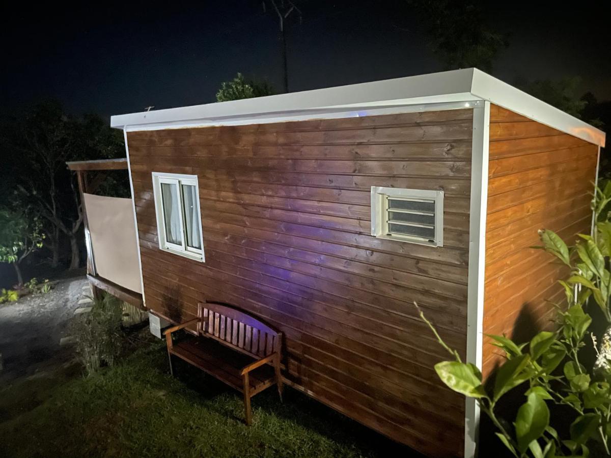 L'Escapade Creole Jacuzzi Privatif Bungalow Bananier Saint-Joseph Luaran gambar